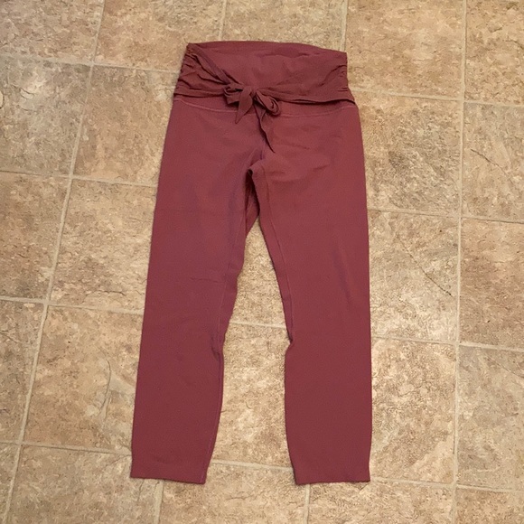 lululemon athletica Pants - Lululemon ankle leggings